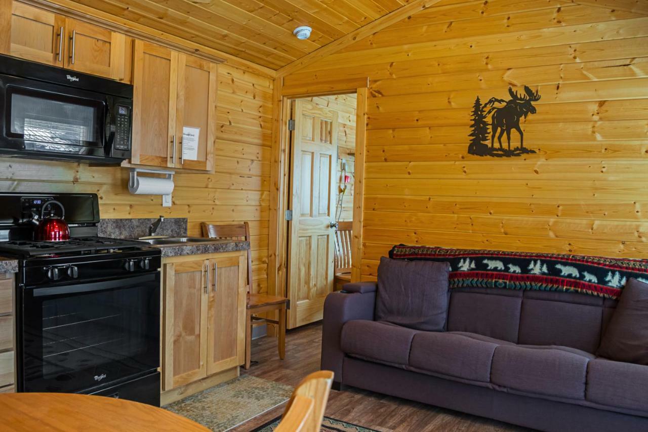 Bend-Sunriver Camping Resort Cottage 1 Dış mekan fotoğraf